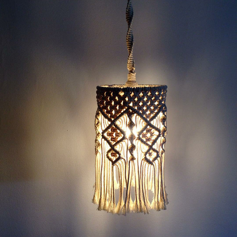 Macramé Plant Hanger with Fringed Design Bowlift
