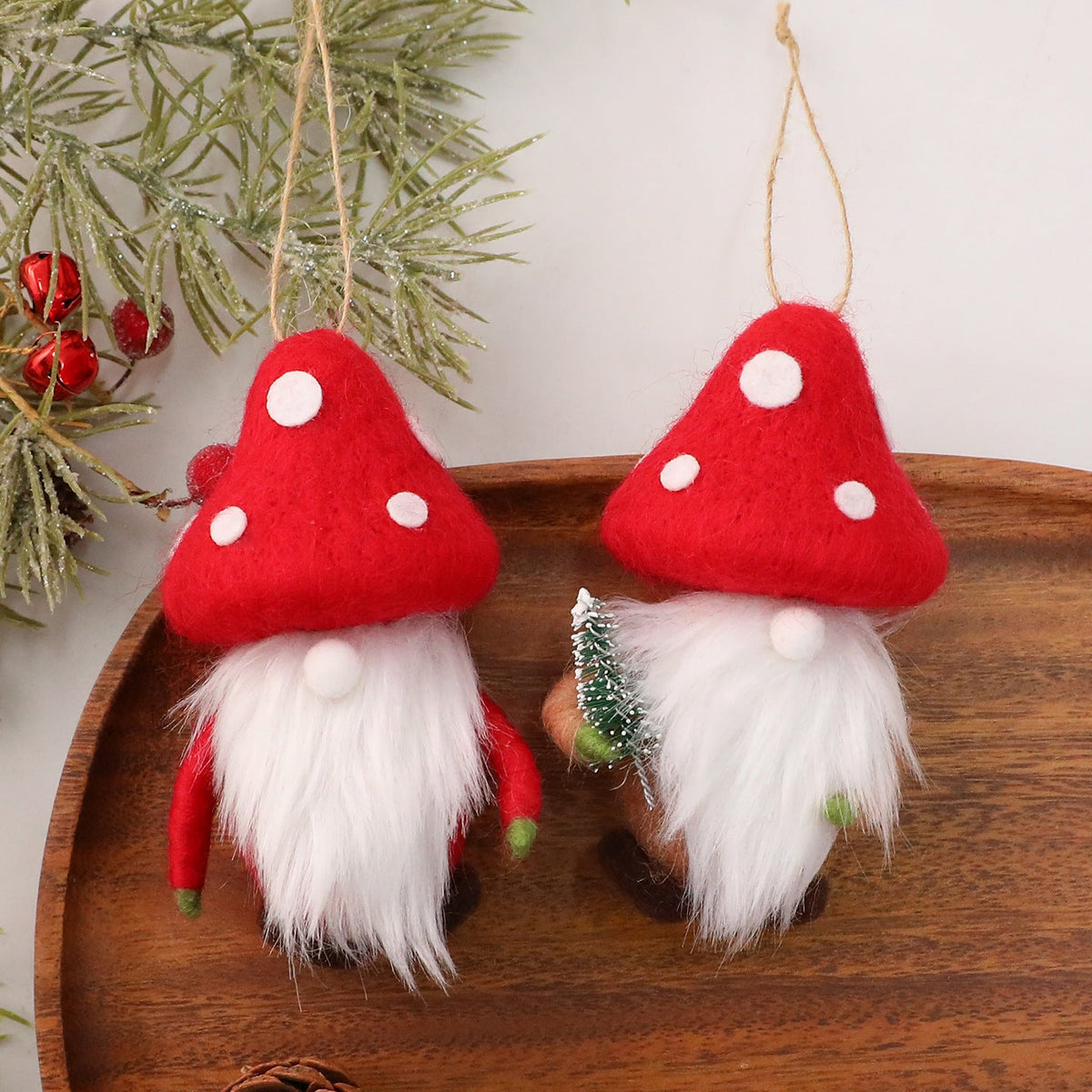 Christmas gnome pendant made of felt