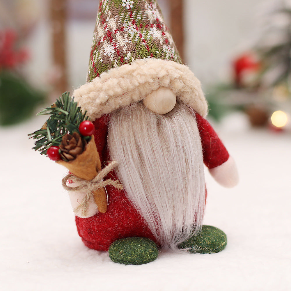 Christmas Gnome with Gift