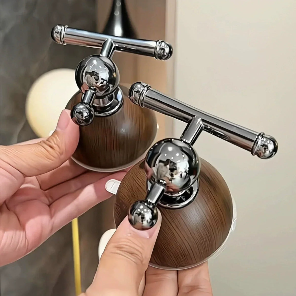 Reusable Medieval-Style Suction Hook: Strong, No-Drill, Multi-Use for Bathroom, Kitchen, Entryway