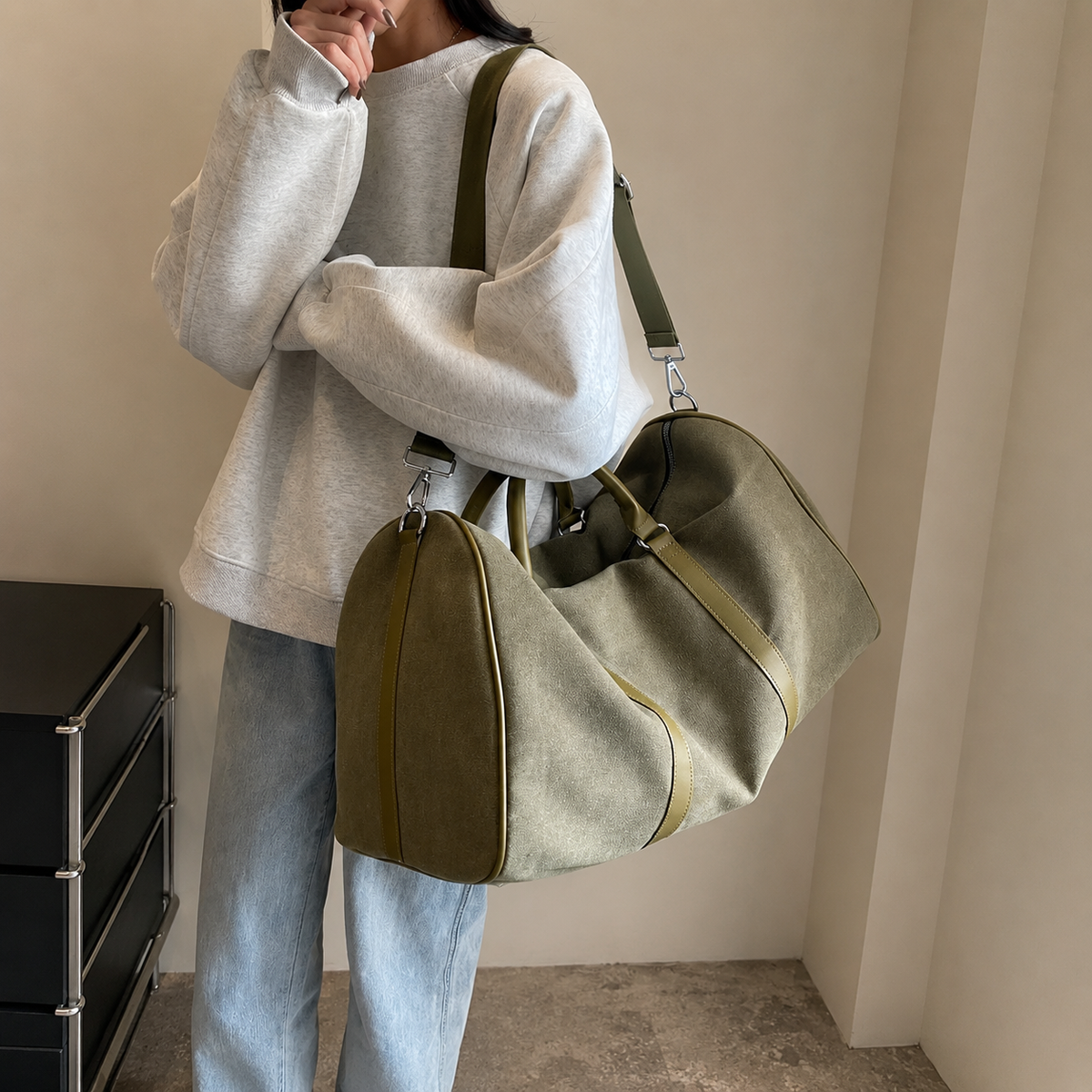 Canvas Travel Duffle Bag with Dry Wet Separation and Adjustable Shoulder Strap