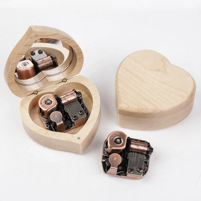 Wooden music box in heart shape with mirror