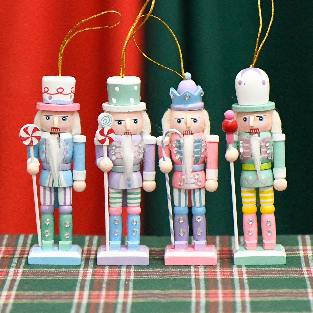 Nutcracker set in Scandinavian style, 13 cm