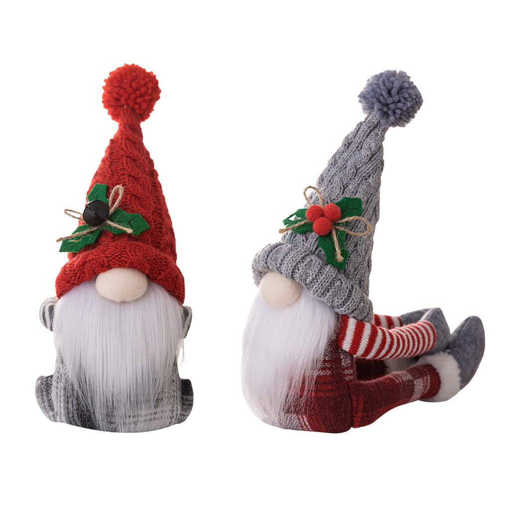 Christmas gnome curtain holder made of knit