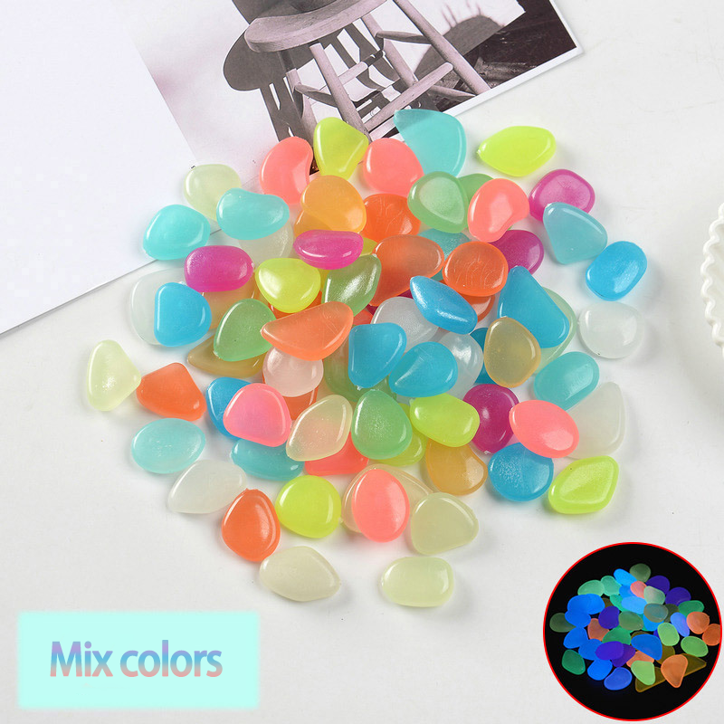 Zevolim| Glow-in-the-Dark Garden Pebbles