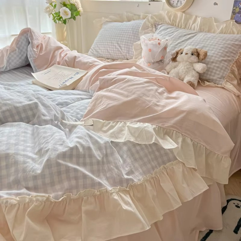 Zevolim| Gingham Check Ruffled Edges Bedding Set