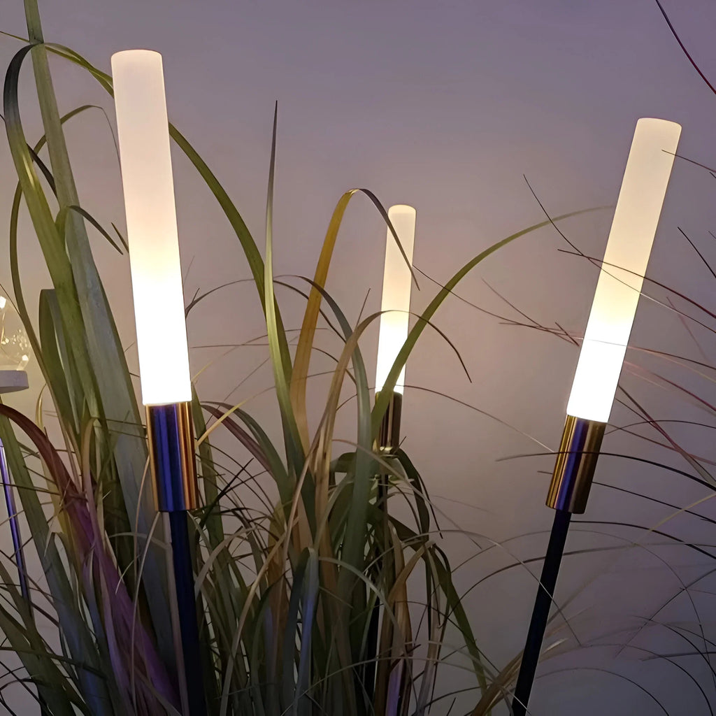 LumiVerge – Modern LED Outdoor Garden Light