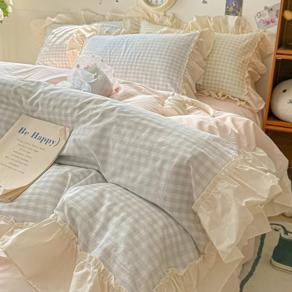 Zevolim| Gingham Check Ruffled Edges Bedding Set