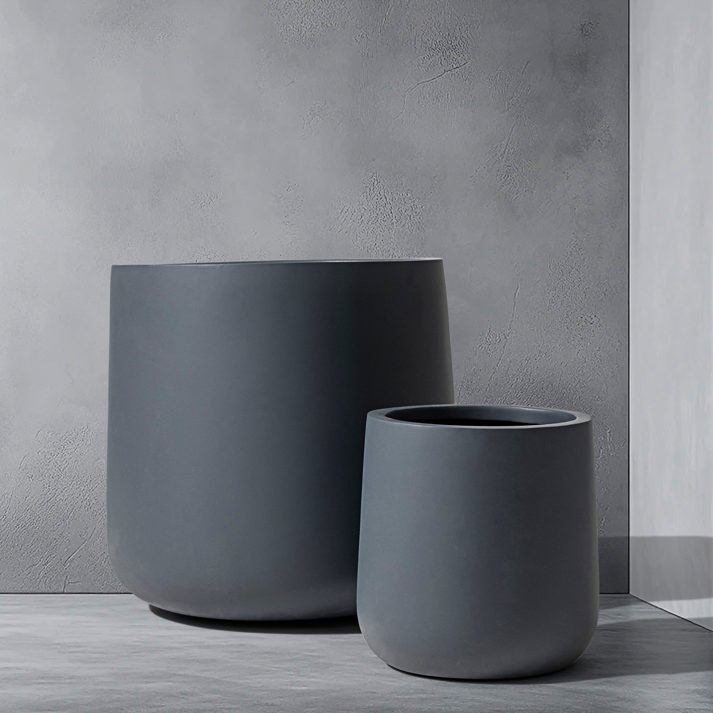 Ainslie Organic Modern Cylinder Planter - Tapered Matte Fiberglass - Outdoor / Indoor (9.5" / 13" / 16.5" Tall)