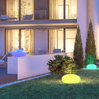 GlowStone – Cobblestone Garden Light
