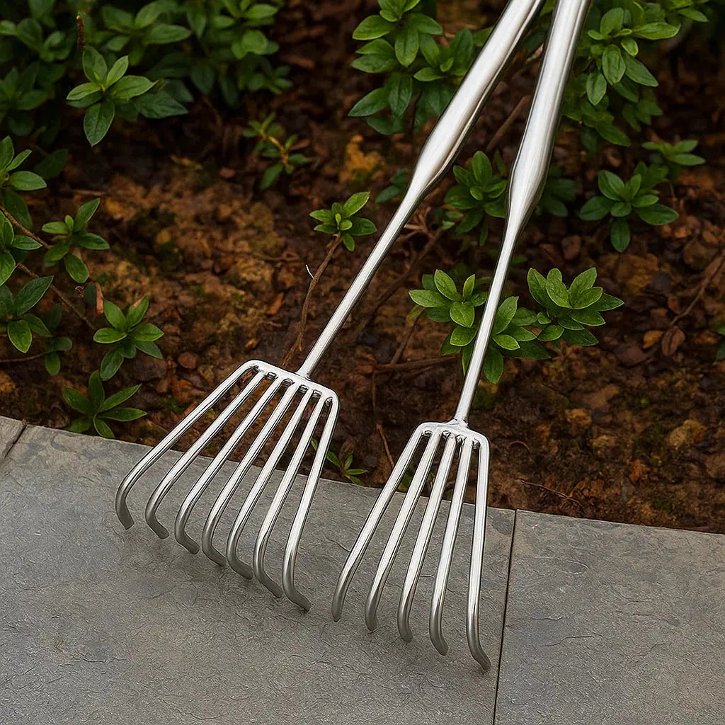 Zevolim| Garden rake made of stainless steel — Sturdy hand rake with non-slip grip