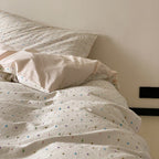 Breathable cotton percale bedding set with pastel dot pattern