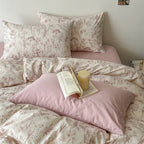 Bedding set made of soft cotton satin with fine botanical sketch print and pillowcases