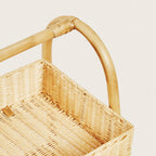 Multifunctional shelf with woven baskets Bowlift