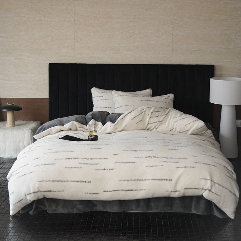 Reversible microfibre fleece bedding set with subtle stripe structure and extra soft cuddle surface