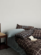 Checked flannel bedding set with extra soft finish and pillowcases