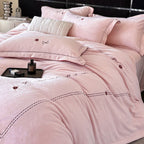 High-pile microfiber bedding set with embroidered button and decorative seam