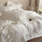 Bedding set with ruffle and fine texture in cotton mix