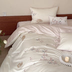 Elegant embroidered bedding set made of cotton satin with cat and flower motif Bowlift