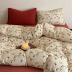 Patterned duvet cover and pillowcase set
