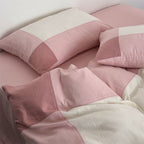 Duvet cover and pillowcase set made of cotton satin with quilted patchwork look and extra soft touch