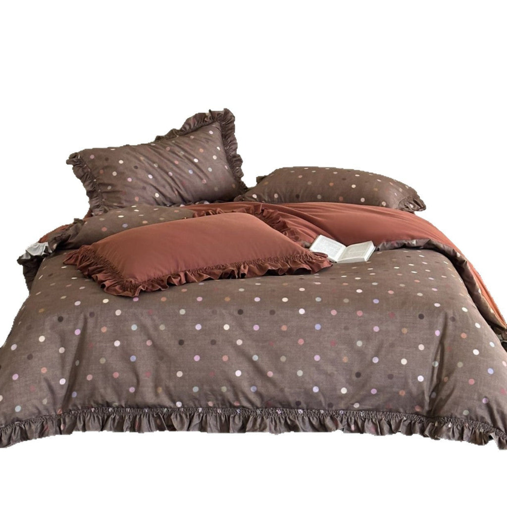 Bedding set made of cotton-linen with subtle polka dot print and ruffled frills