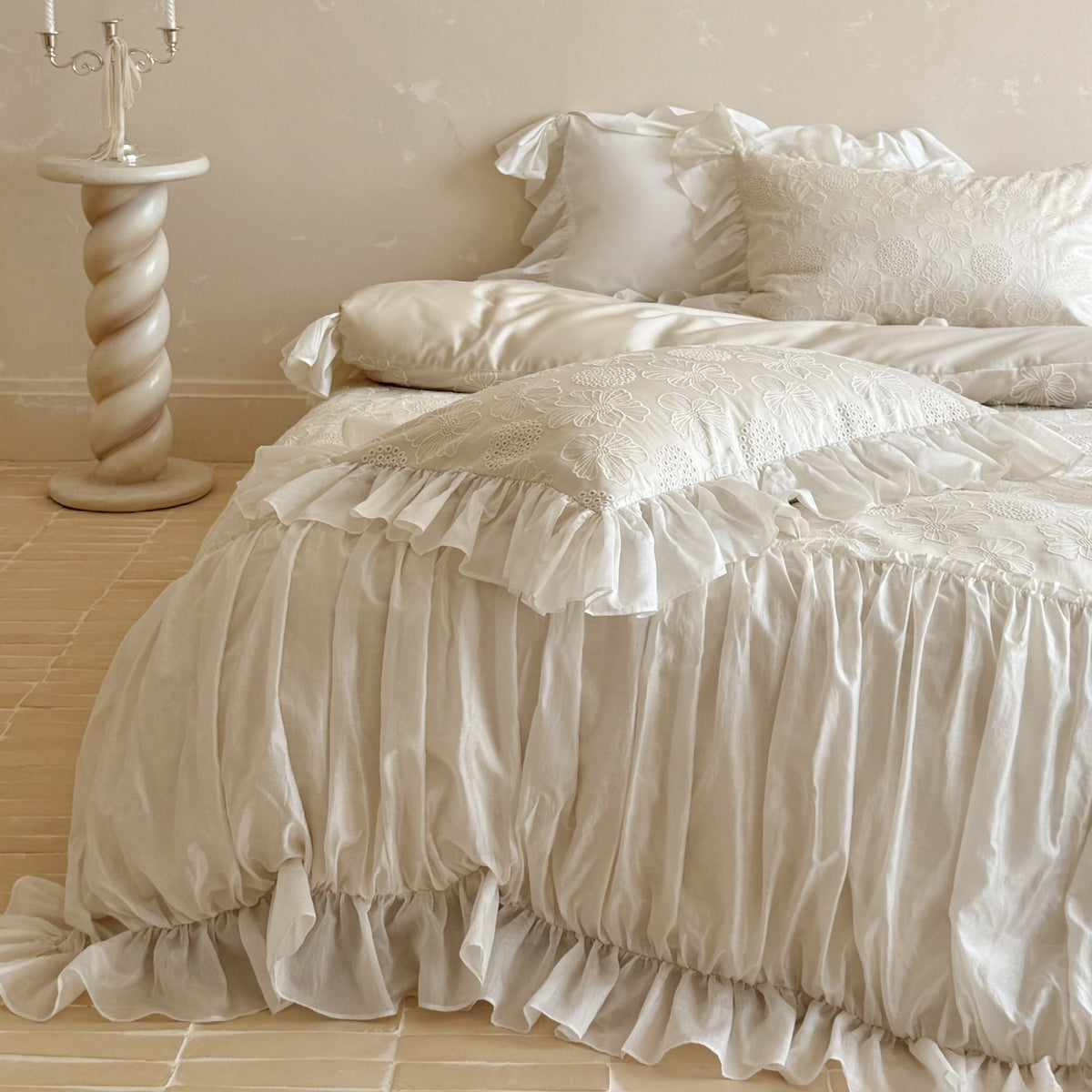 Vintage-inspired Ruffled Bedding Set with Fine Embroidery and Ruffle