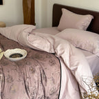 Luxurious bedding set made of cotton satin with floral embroidery