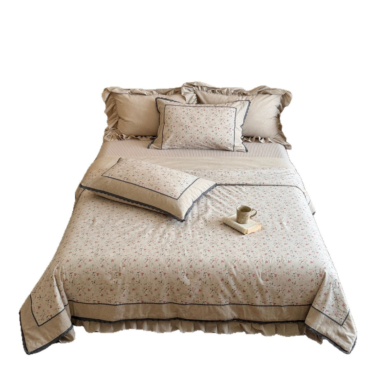 French vintage duvet and pillow set made of cotton-linen with ruffles Bowlift