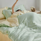 High-quality reversible Mako satin bedding set with a silky-soft touch