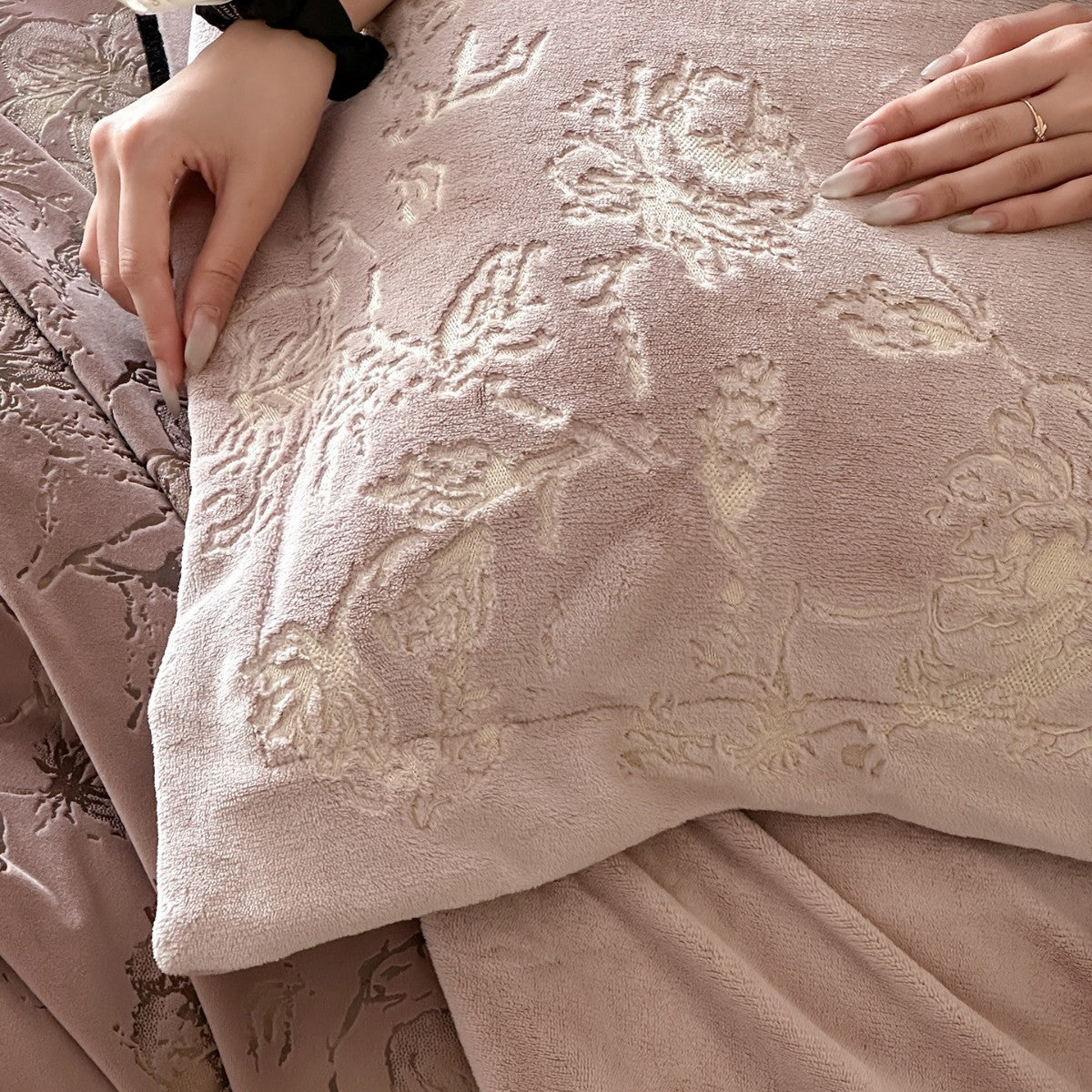 Luxurious bedding set with embroidered floral design