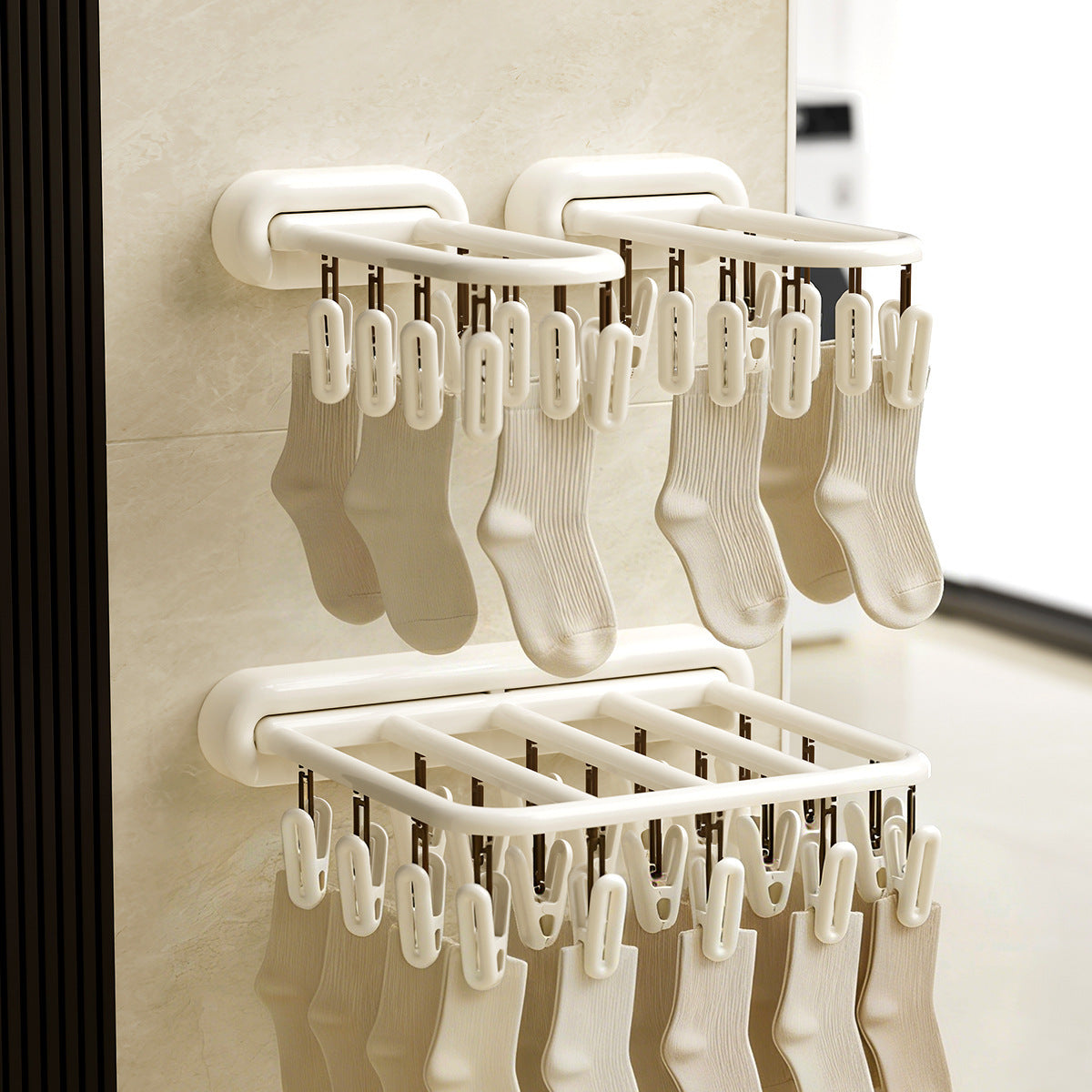 Wall-Mounted Multi-Clip Organizer Bowlift