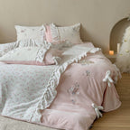 Children's bedding set with ruffles, bows and embroidered rabbit appliqués Bowlift