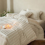 Quilted velvet bedding set with 3D waffle structure and decorative border Bowlift