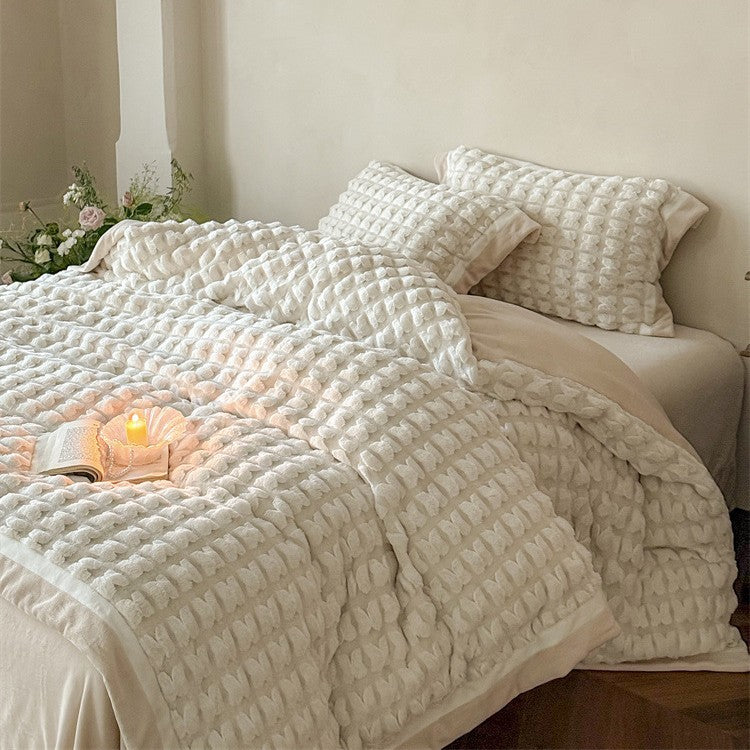 Quilted velvet bedding set with 3D waffle structure and decorative border Bowlift