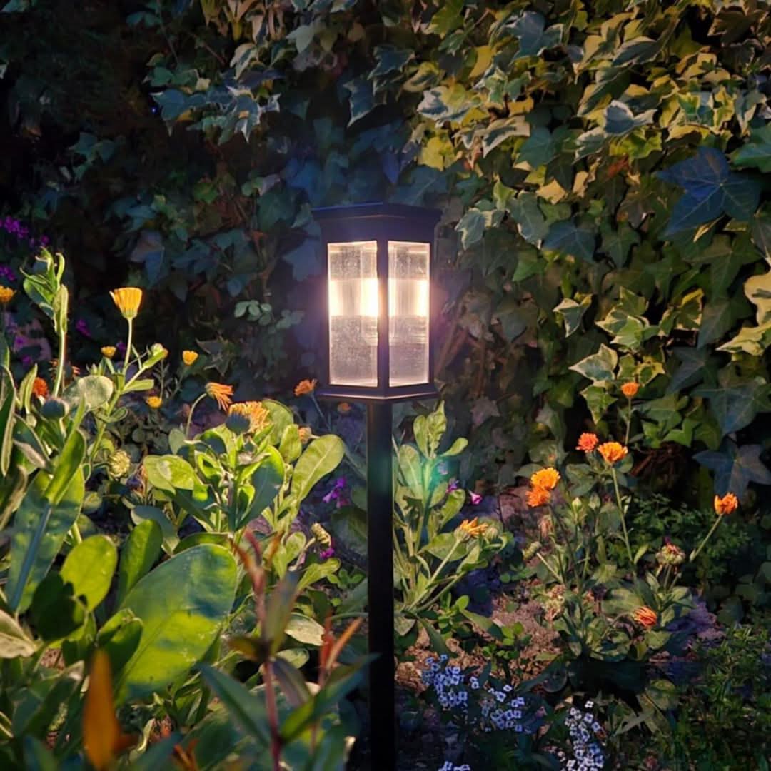Zevolim| Wireless Solar Garden Lantern – GlowPath