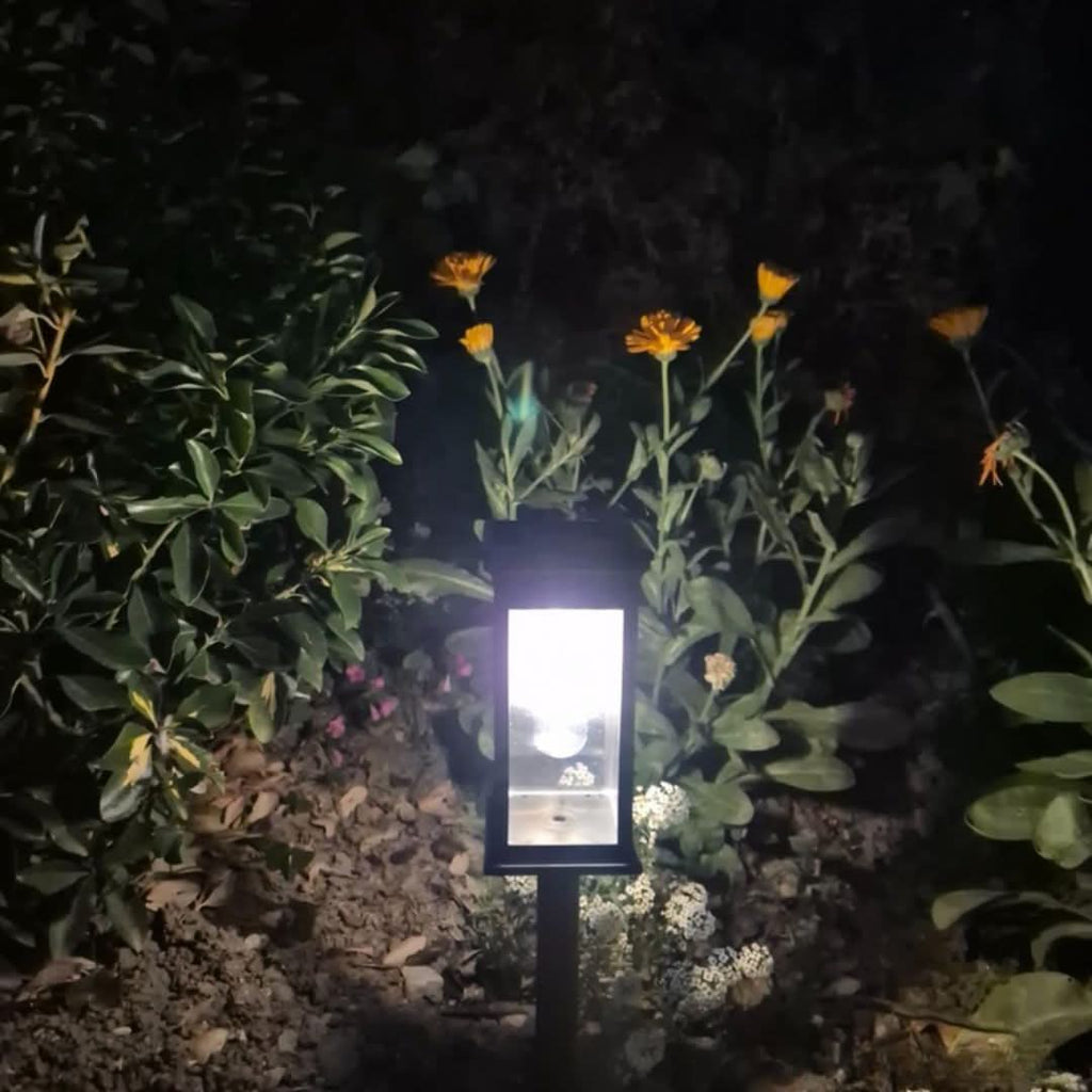 Zevolim| Wireless Solar Garden Lantern – GlowPath