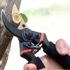 Zevolim| Professional Garden Shears – Ergonomic, sharp & versatile