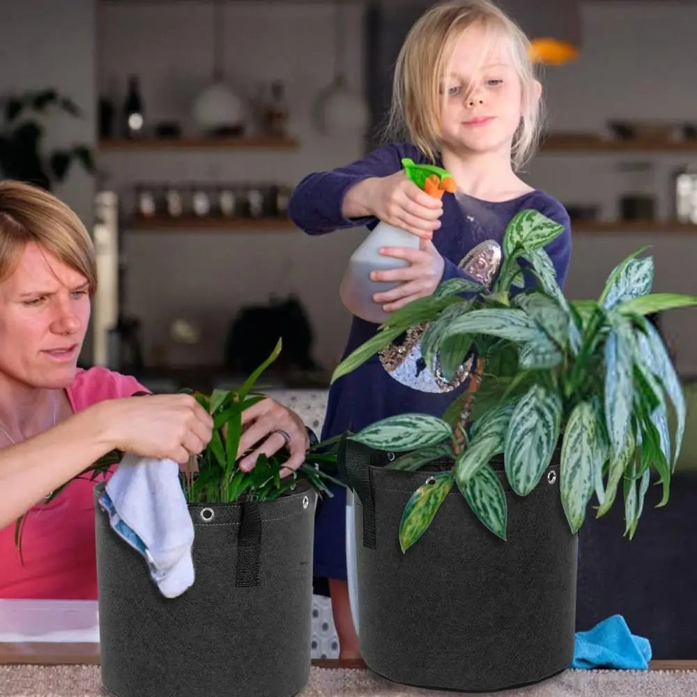 Zevolim| Felt plant sack with carrying handles – Breathable and durable for garden plants and flowers