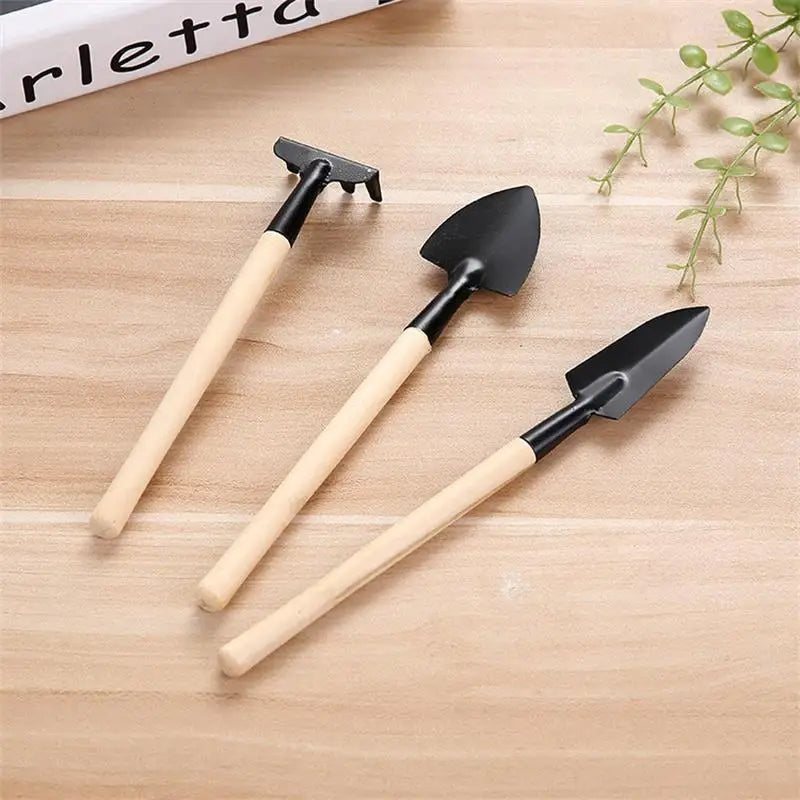 Zevolim| 3-piece garden tool set with wooden handles – Handy shovel, rake, and hoe for garden maintenance