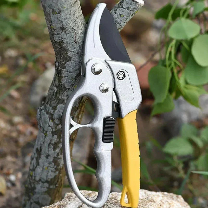 Zevolim| Tree Wood Trimming Compact Gardening Hand Clippers