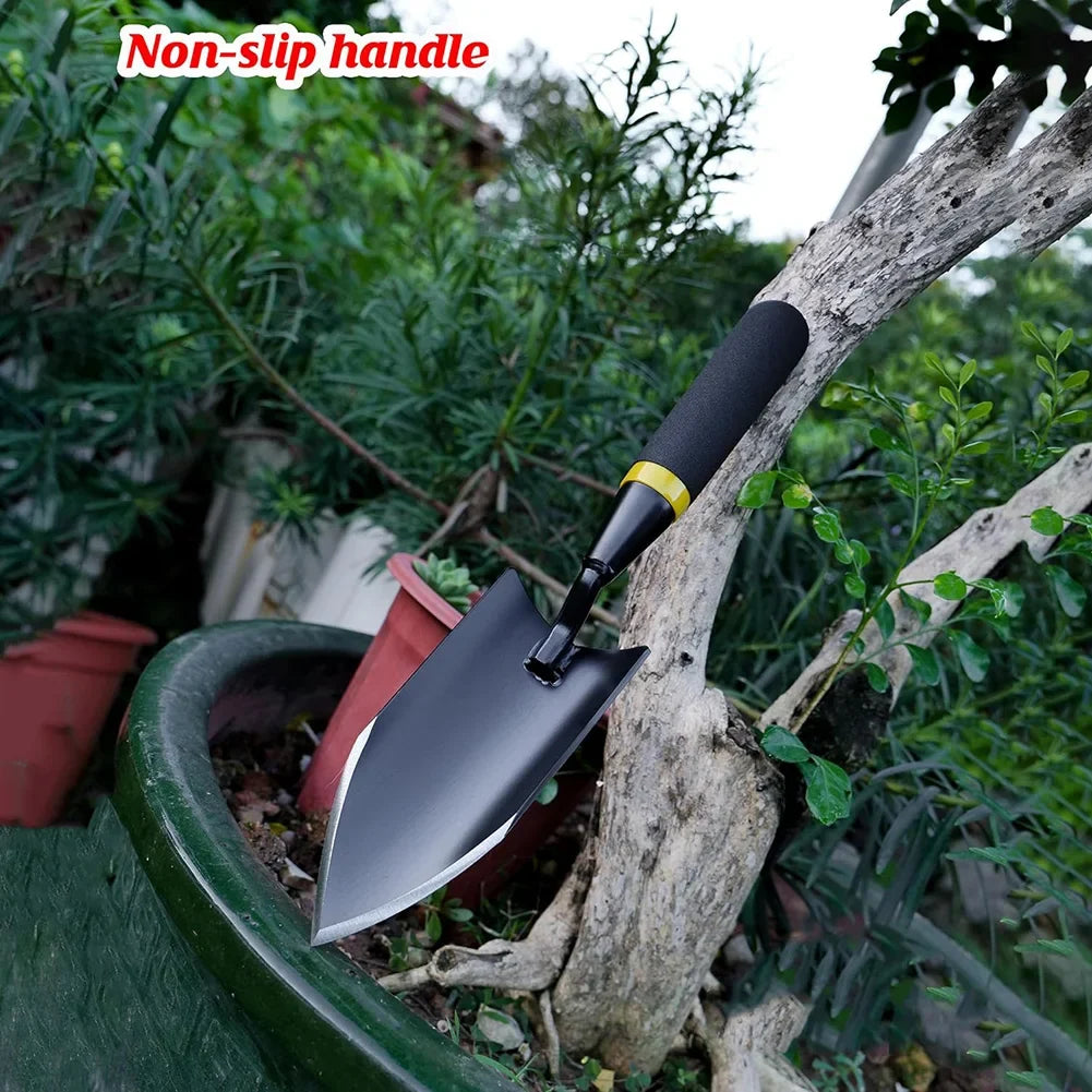 Zevolim| TerraGrip Garden Spade | Extra Robust & Ergonomic | Seamlessly Welded | For Hard Soils & Roots
