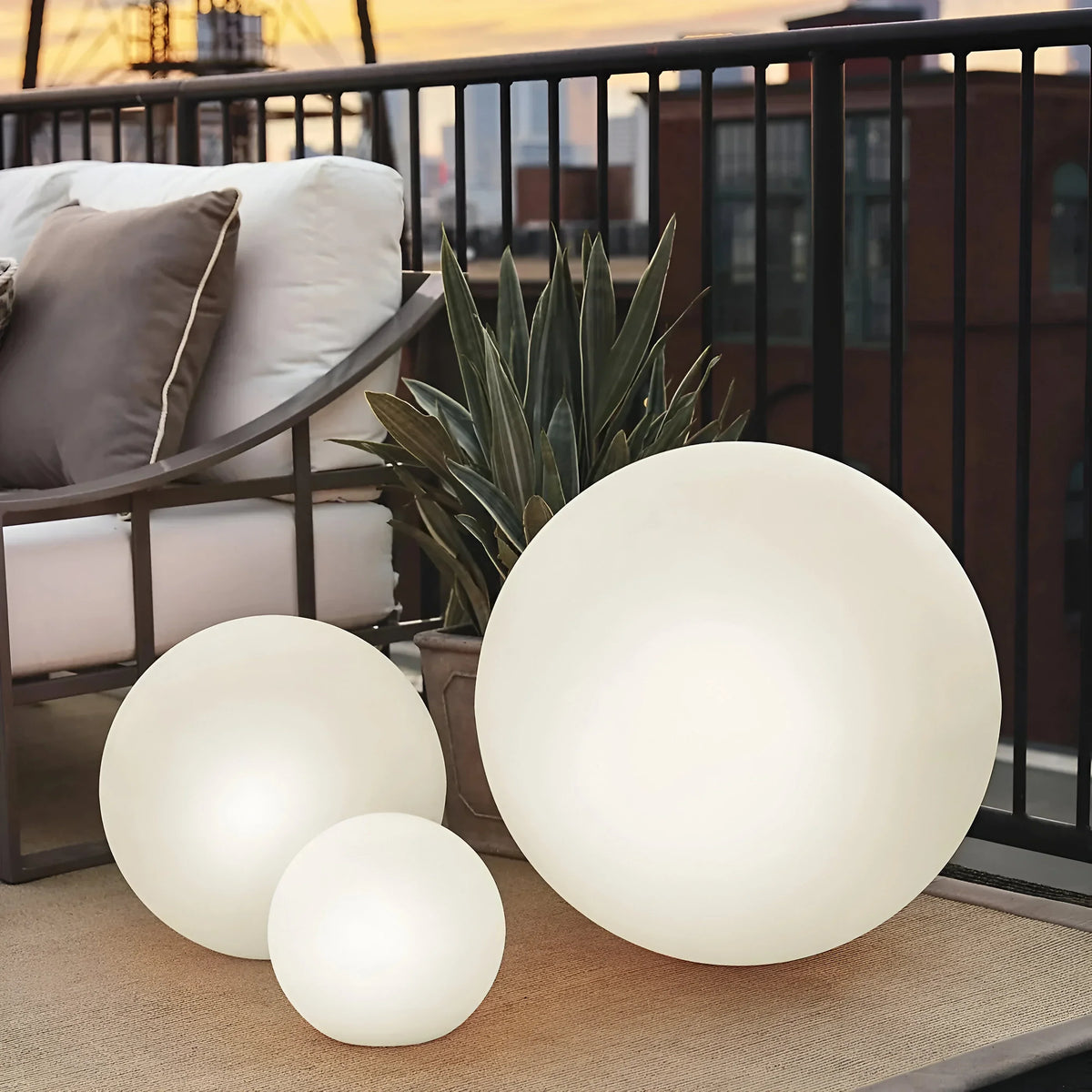 LumiGlobe – Weatherproof Garden Light