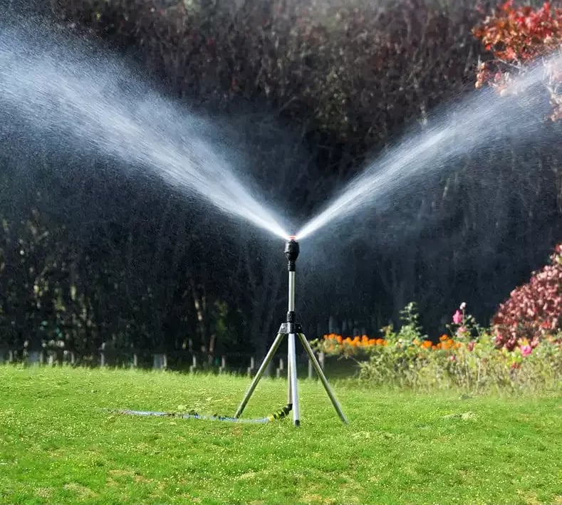 Zevolim| TurboSpray Adjustable 360° Garden Sprinkler – Stainless Steel Rotating Lawn Watering System