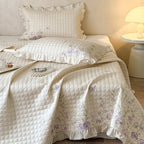 Cotton quilt with embroidery, three pieces