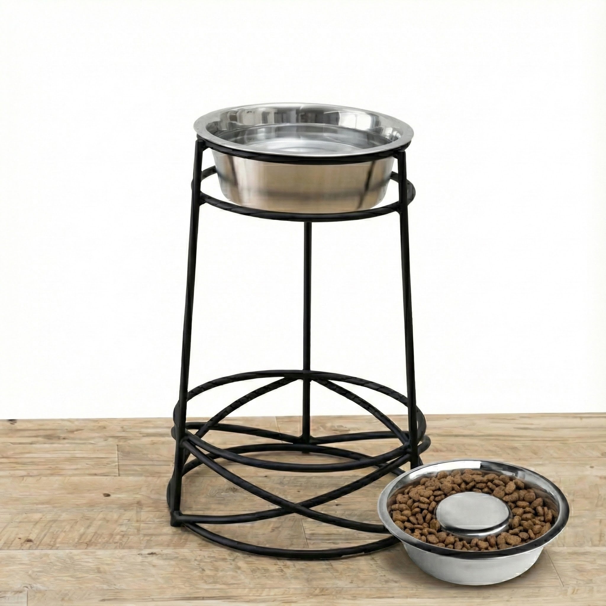 Mesh Single Diner XL - Large Dog, Contemporary Wrought Iron Elevated Dog Bowl Stand (15", 18" Tall)