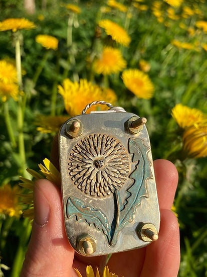 Mini Flower Press | Compact Botanical Keepsake Maker | Portable Craft Tool